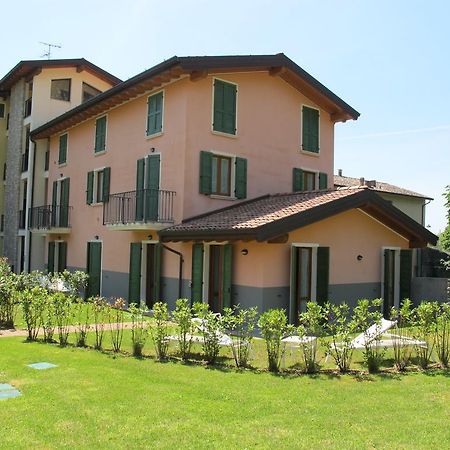 Appartamenti Donatello Toscolano Maderno Luaran gambar